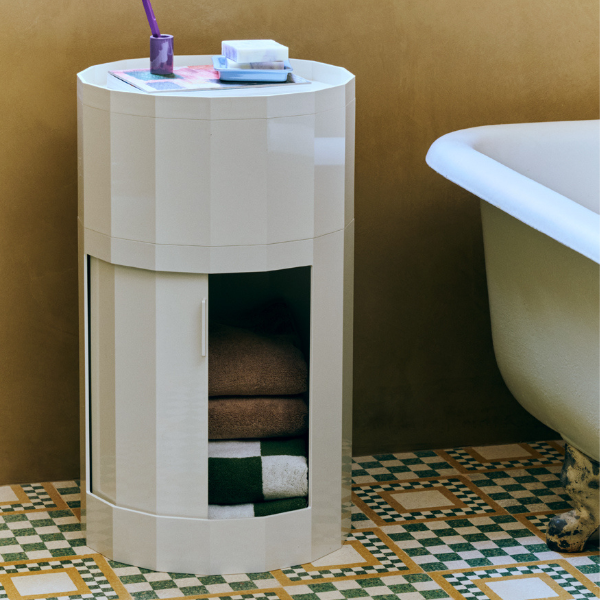 Cabinet Facet - High